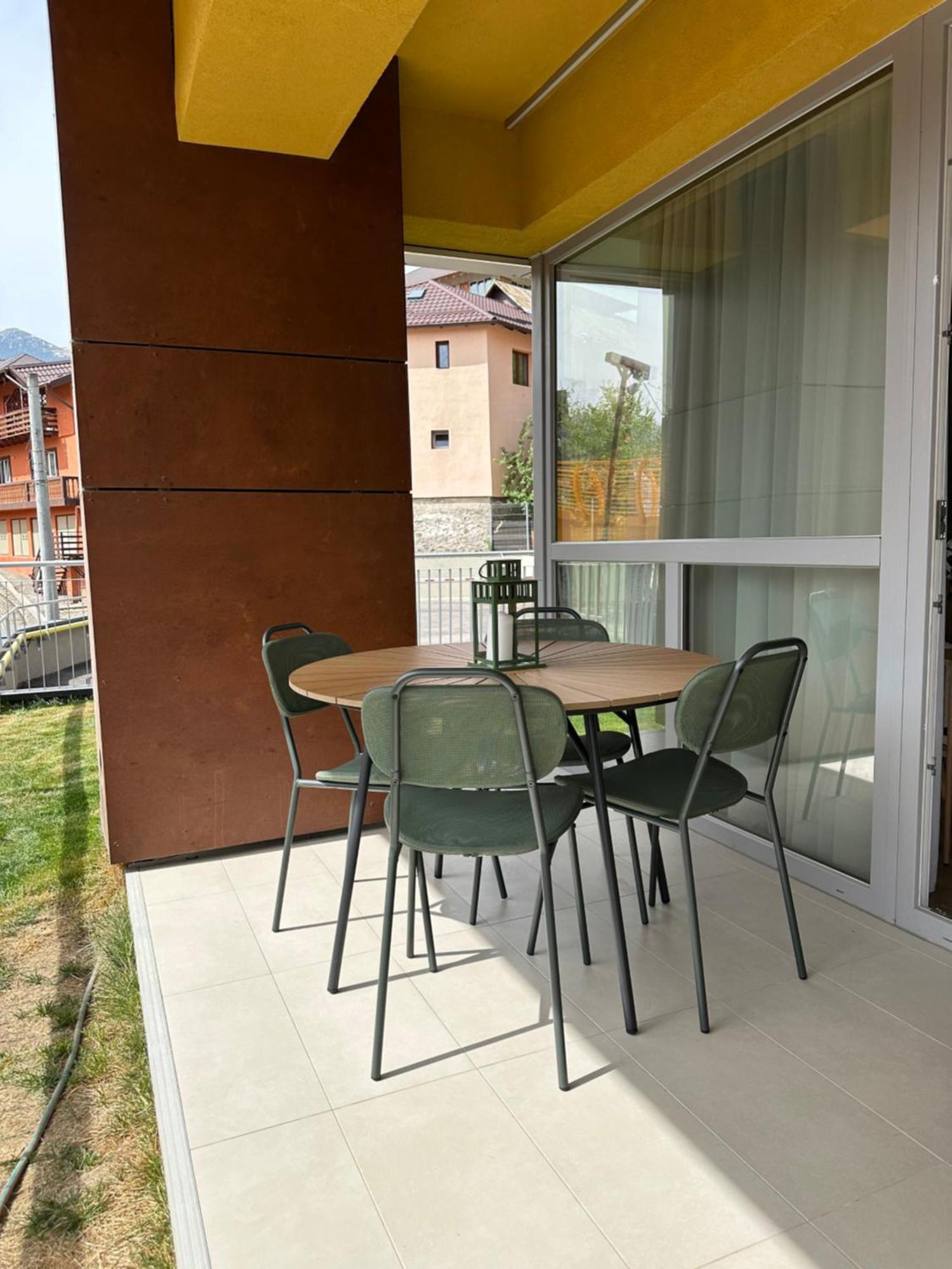 Dream Garden Apartment With Free Parking Sinaia Buitenkant foto
